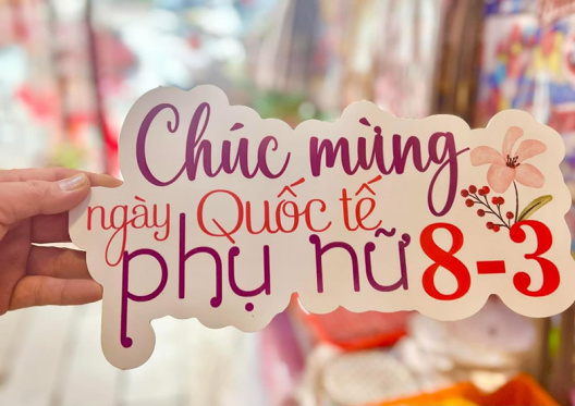 In Hashtag Cầm Tay Tại Nha Trang