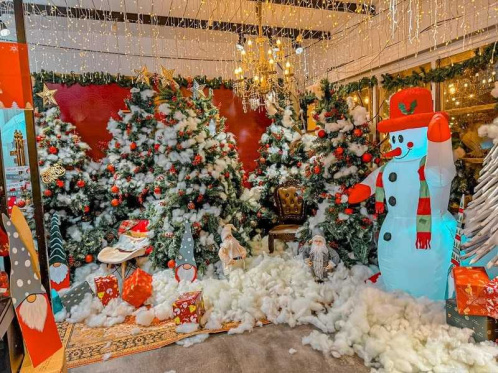 Decor Noel cafe nha trang2