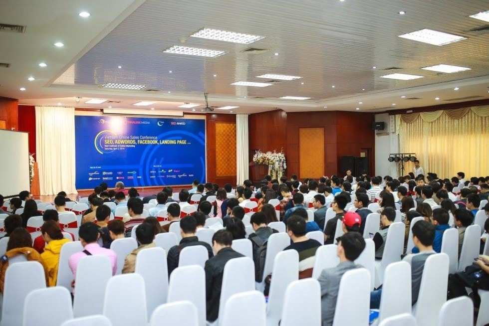 hoi nghi quoc te 3