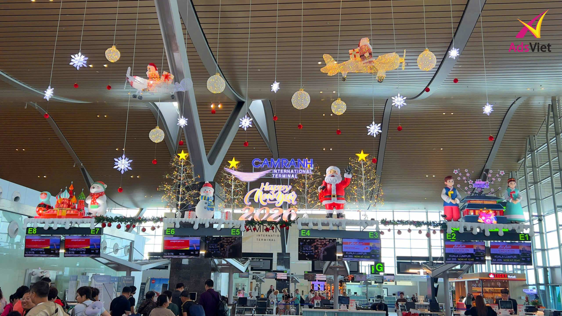 trang tri noel tet san bay nha trang7