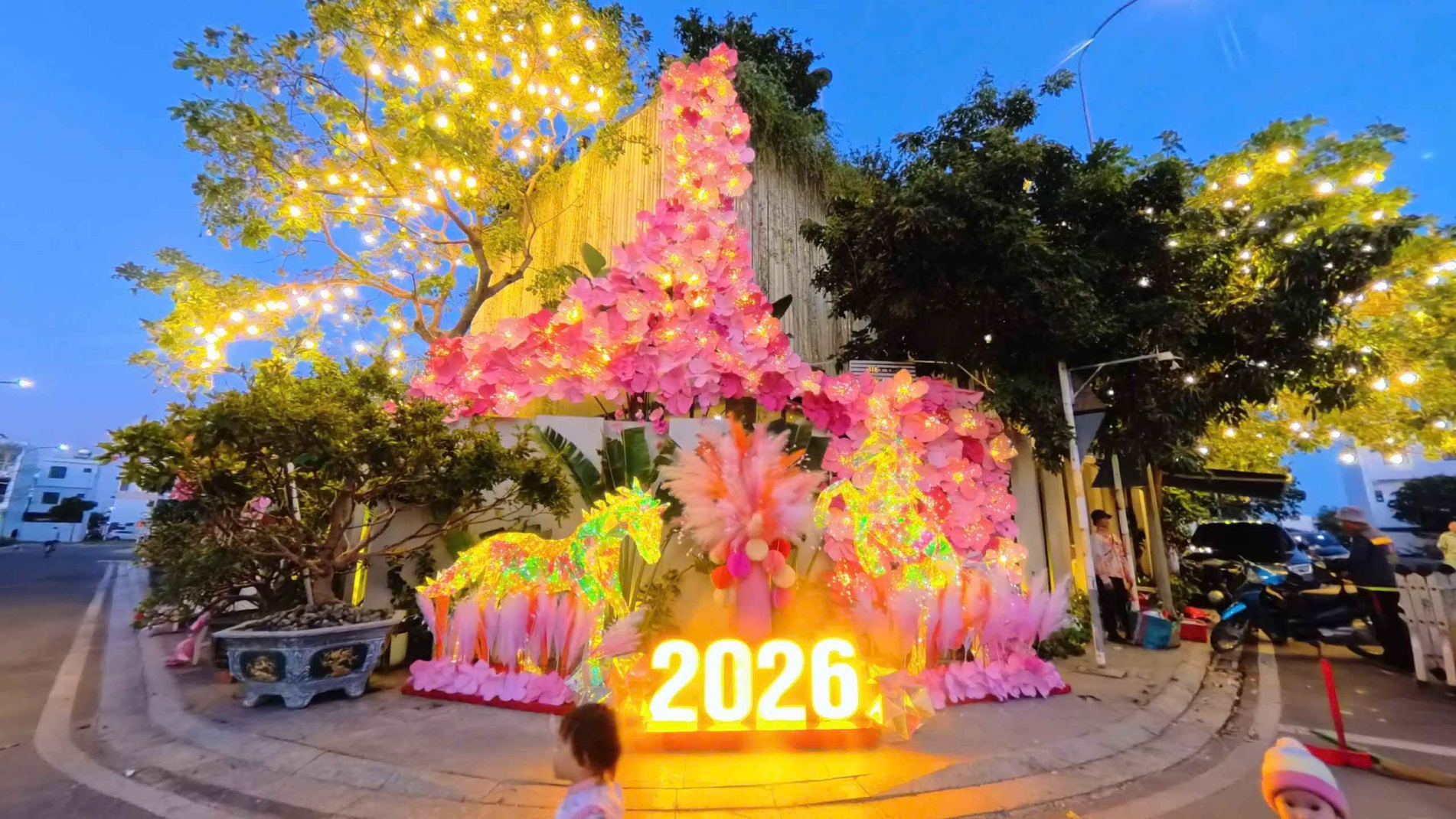 trang tri tet 2026 nt3